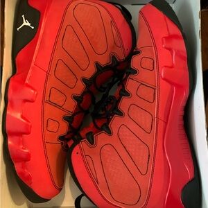 JORDAN 9 MOTORBOAT JONES SIZE 10